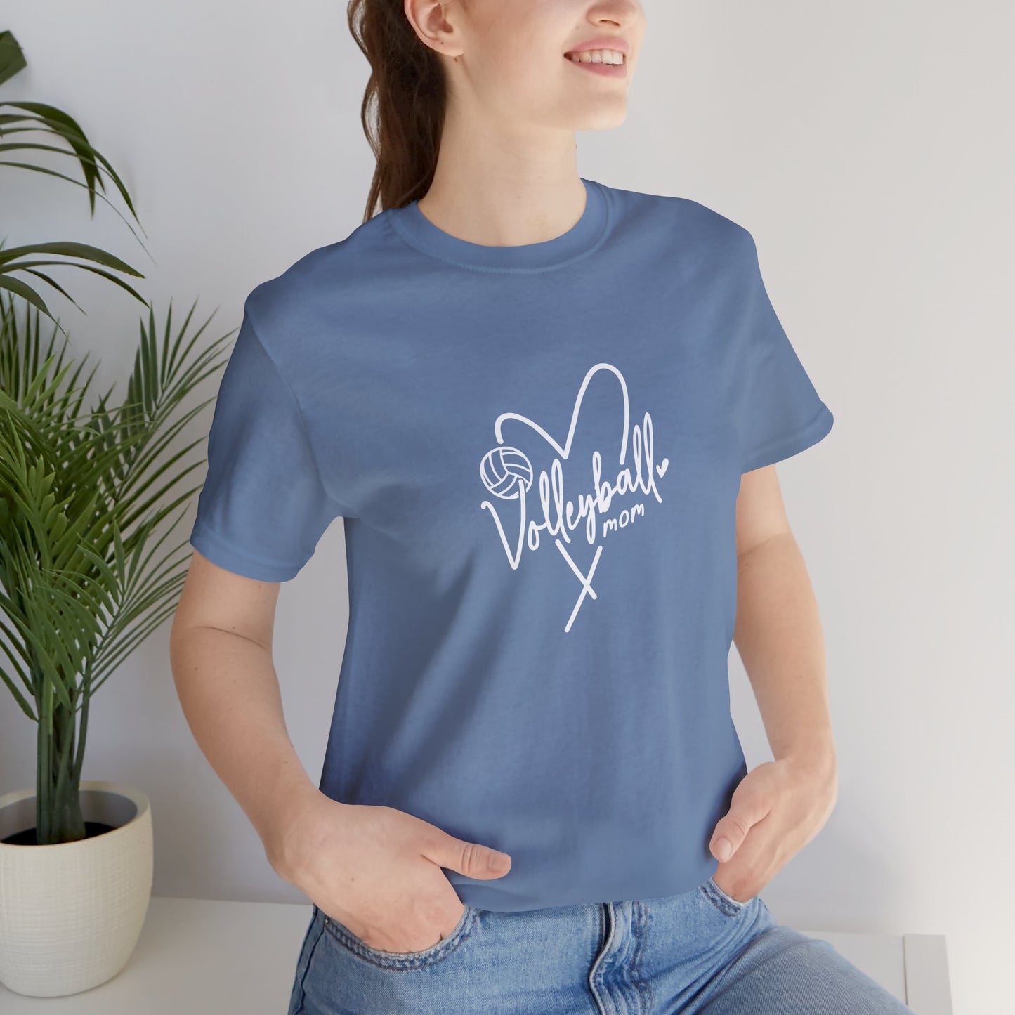 Volleyball Mom with heart minimalist White