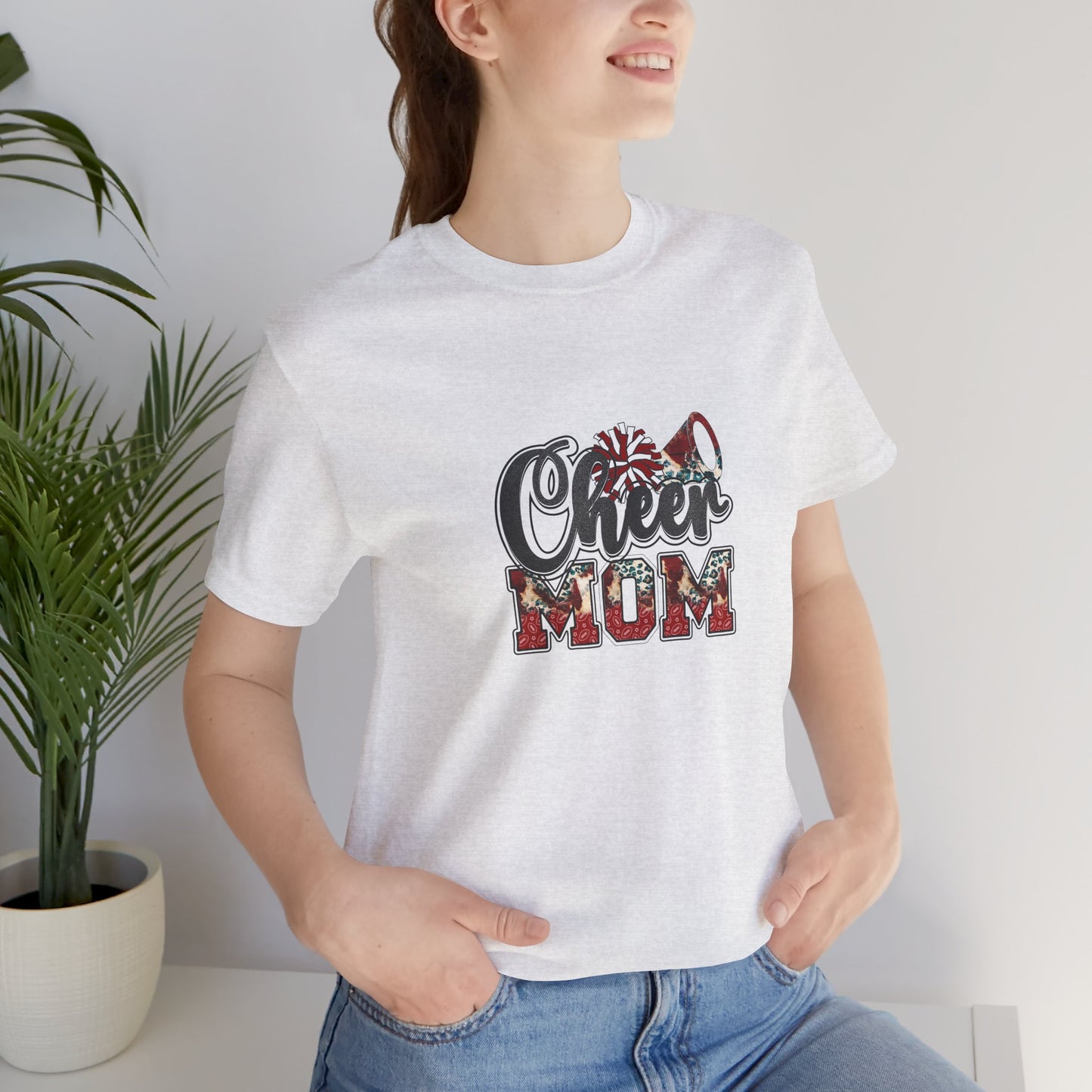 Red Cheer Mom with Pom Poms and megaphone Unisex Jersey Short Sleeve Tee